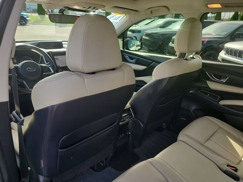Used 2020 Subaru Ascent Limited w/ Technology Package AWD/4WD image 13