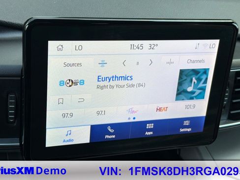 Used 2024 Ford Explorer XLT w/ Equipment Group 202A image 29