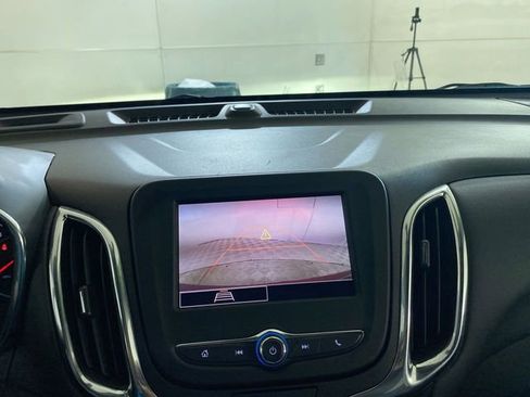Used 2024 Chevrolet Equinox LT w/ LPO, Floor Liner Package FWD image 41