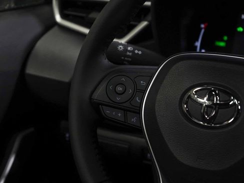 New 2025 Toyota Corolla SE image 14