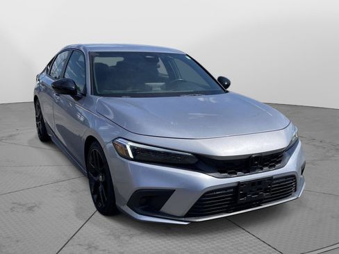 Used 2023 Honda Civic Sport image 1