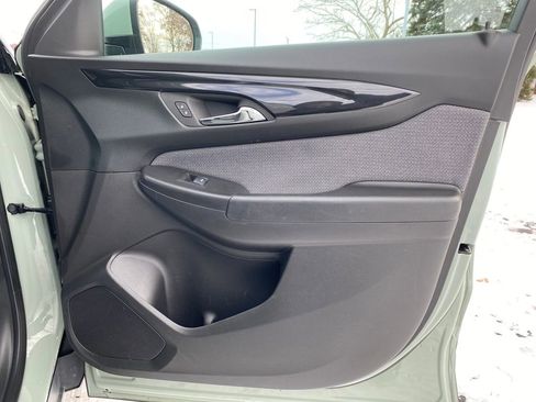 Used 2025 Chevrolet TrailBlazer LT image 9