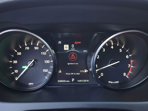 Used 2018 Land Rover Discovery Sport HSE image 9