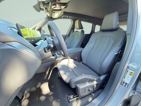 New 2026 BMW X3 xDrive30 w/ Premium Package image 10