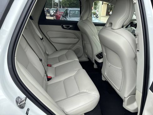Used 2025 Volvo XC60 B5 Ultra w/ Protection Package Premier AWD/4WD image 15