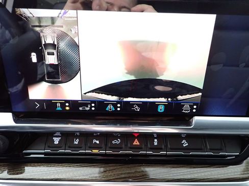 New 2026 Chevrolet Silverado 2500 LT w/ Trail Boss Package image 6