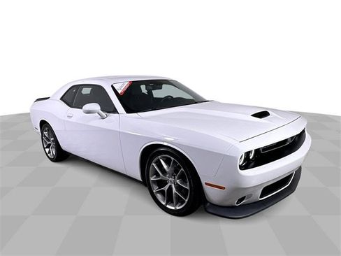 Used 2023 Dodge Challenger GT image 2