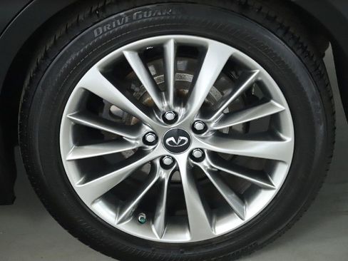 Used 2019 INFINITI Q50 Luxe w/ Essential Package (3.0T Luxe) image 40