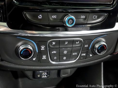 Used 2023 Chevrolet Traverse RS w/ LPO, Floor Liner Package image 20