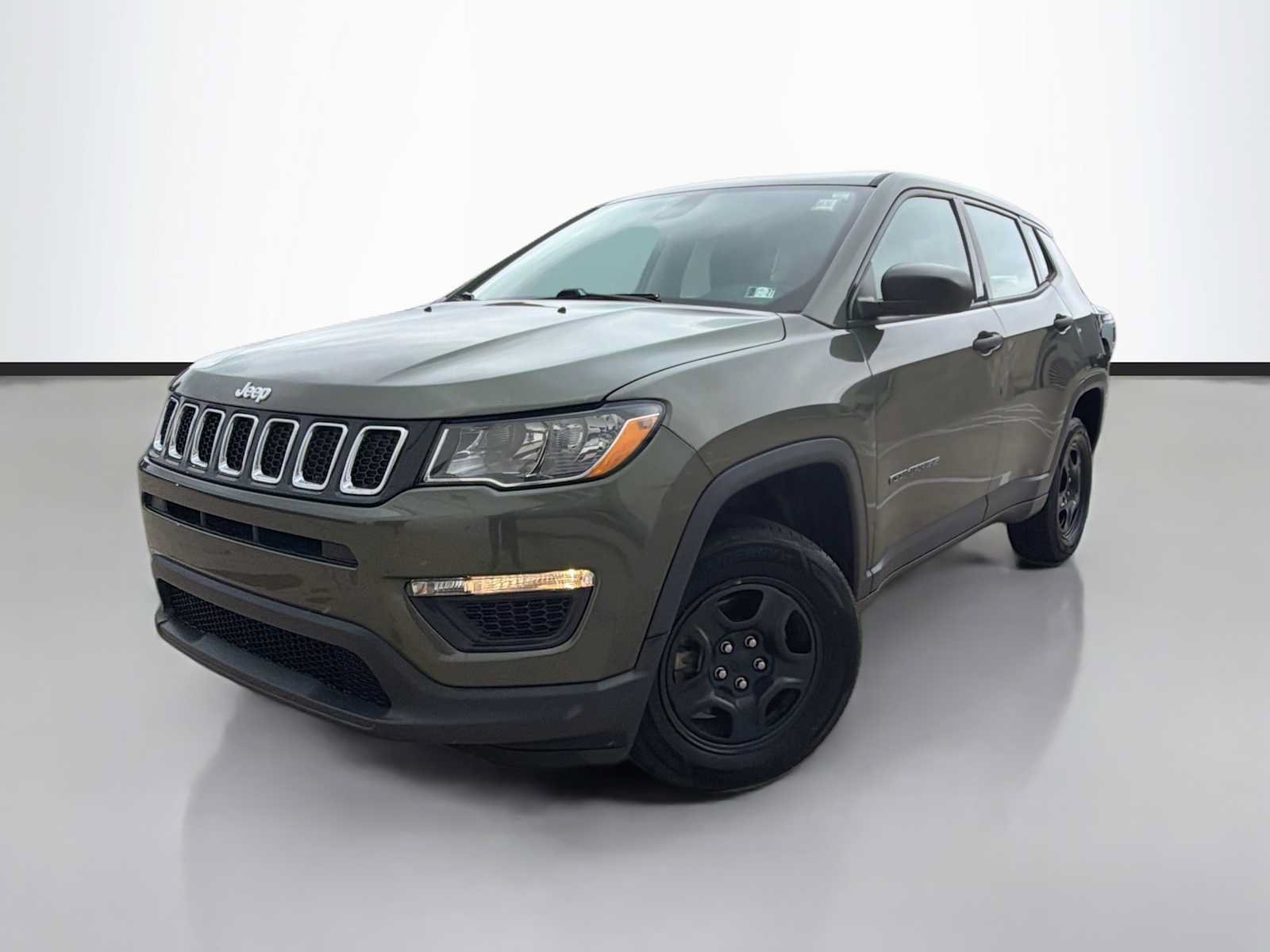 Used 2019 Jeep Compass Sport AWD/4WD image 1