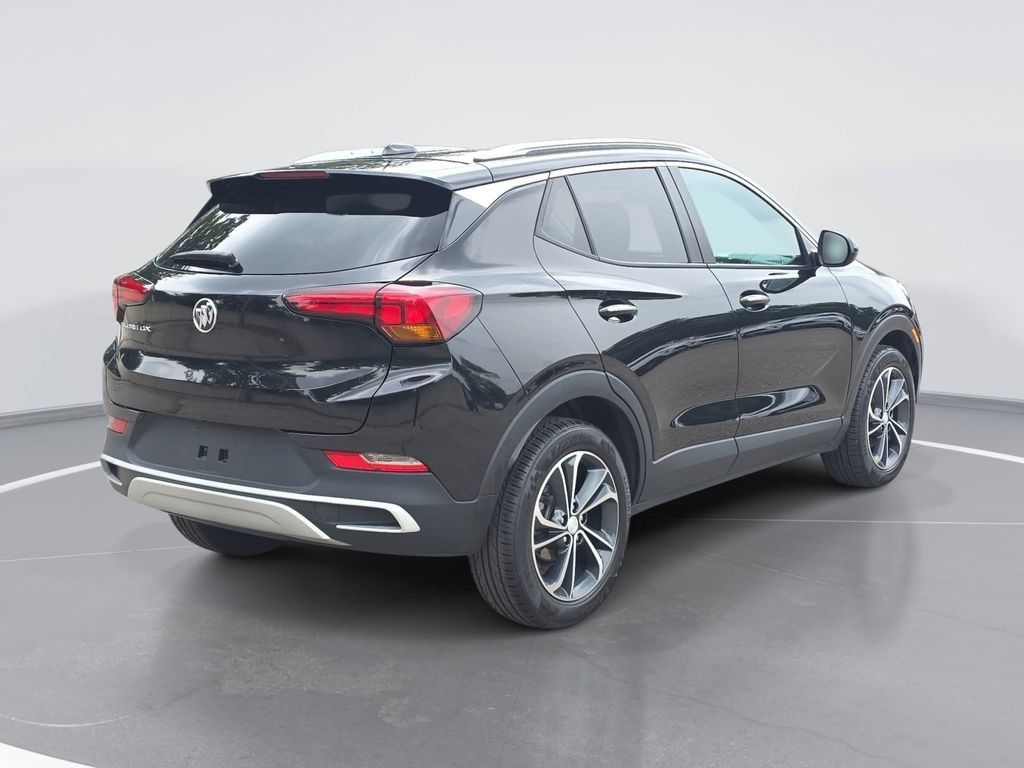 Certified 2023 Buick Encore GX Select FWD image 3