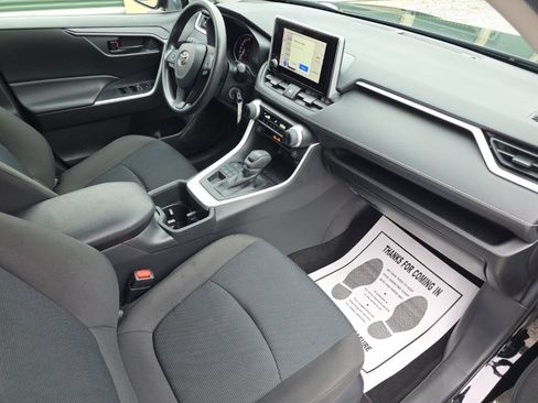 Certified 2023 Toyota RAV4 LE image 18