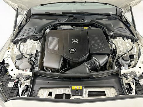 Used 2024 Mercedes-Benz C 300 Sedan image 33