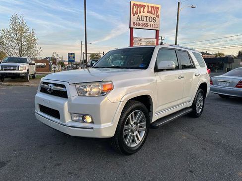 Used 2011 Toyota 4Runner Limited image 9