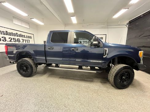 Used 2017 Ford F250 XL w/ STX Appearance Package image 2