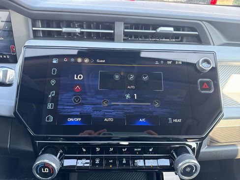 New 2027 Chevrolet Bolt LT w/ Comfort Package image 21