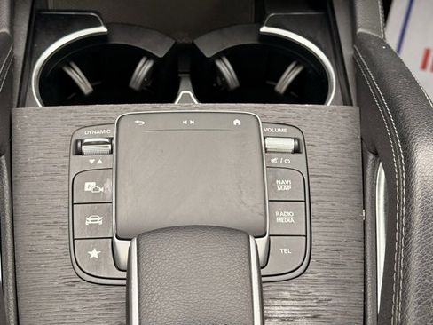 Used 2022 Mercedes-Benz GLE 350 4MATIC image 32