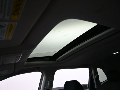 Used 2025 Honda CR-V EX image 21