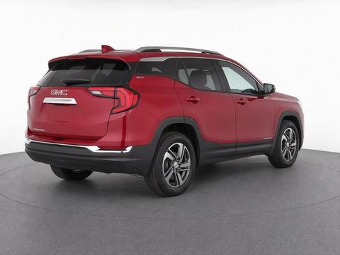 Used 2020 GMC Terrain SLT w/ Preferred Package FWD image 4