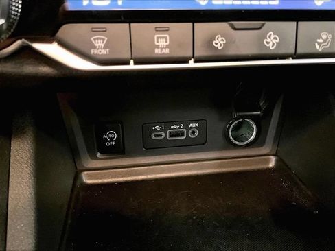 Used 2025 Nissan Sentra SV w/ All-Weather Package FWD image 31