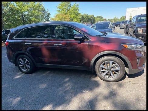 Used 2019 Kia Sorento EX FWD image 4