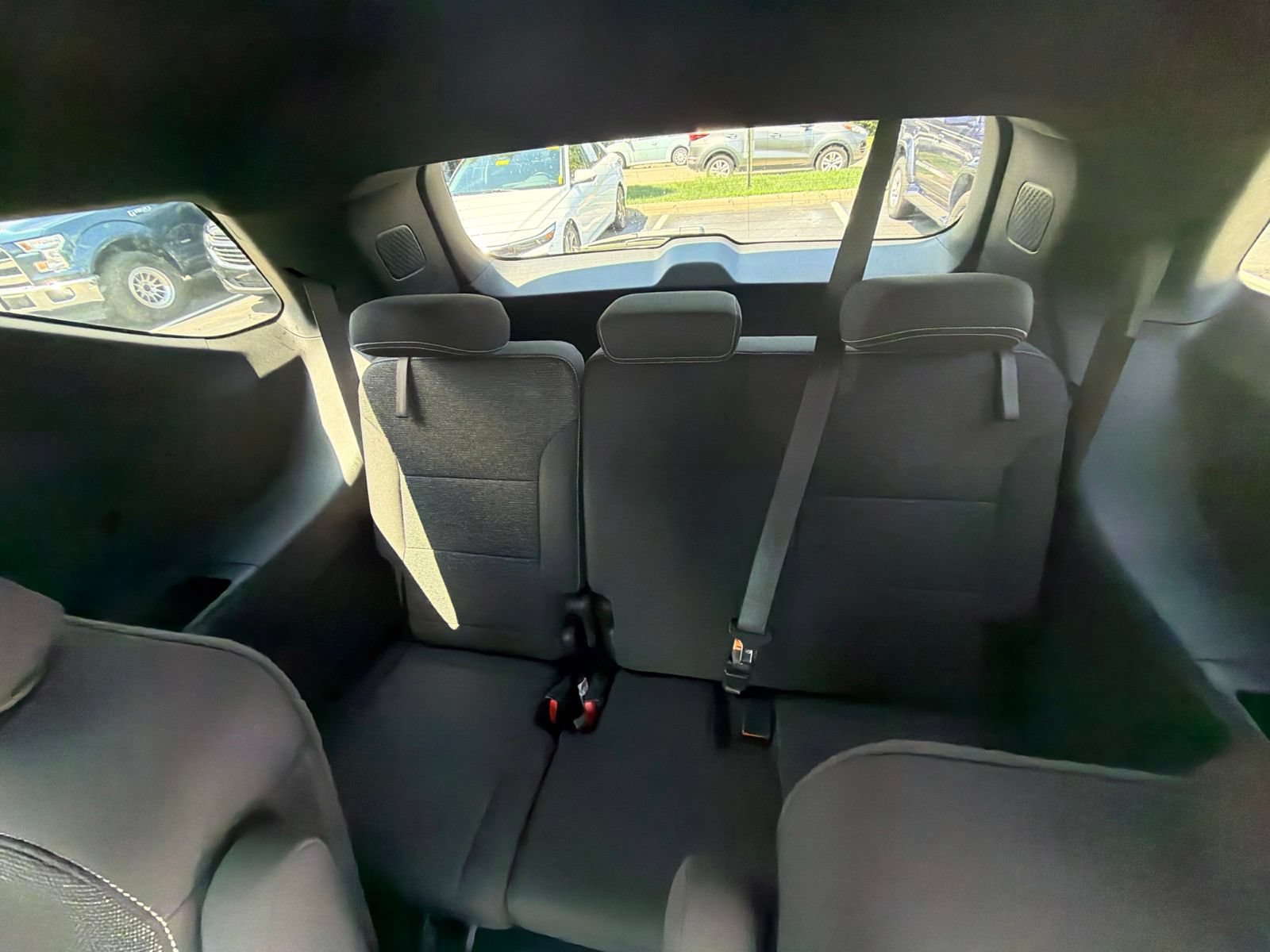 Used 2025 Chevrolet Traverse LT w/ LPO, Floor Liner Package FWD image 25