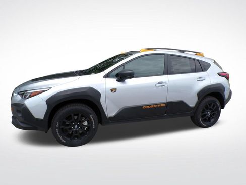 New 2026 Subaru Crosstrek 2.5i Wilderness w/ Crosstrek Mirror Package AWD/4WD image 3