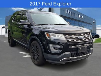 Used 2017 Ford Explorer XLT w/ Equipment Group 202A