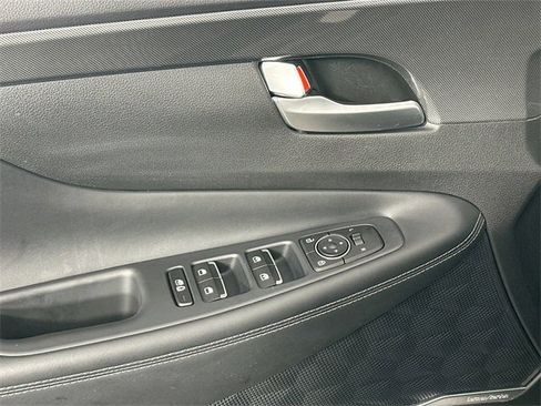 Used 2023 Hyundai Santa Fe SEL Premium image 27