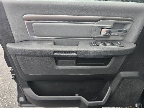 Used 2023 RAM 1500 Classic SLT w/ Trailer & Traction Group image 9