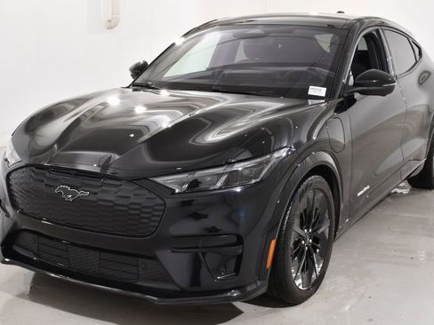 Used 2025 Ford Mustang Mach-E GT image 2