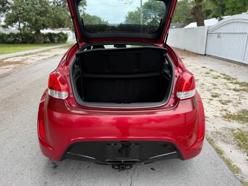 Used 2016 Hyundai Veloster w/ Option Group 02 FWD image 7