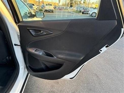 Used 2022 Chevrolet Malibu LT image 22