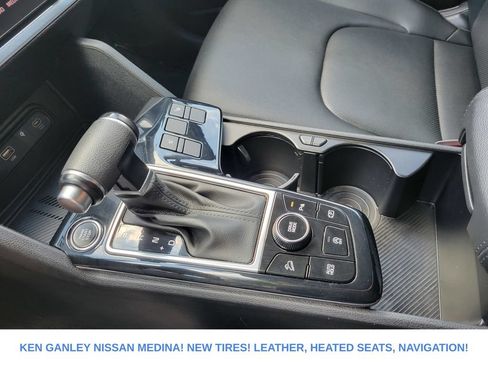 Used 2024 Kia Sportage EX FWD image 27