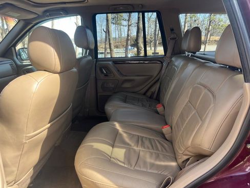 Used 2001 Jeep Grand Cherokee Limited AWD/4WD image 13