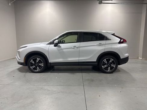 Used 2024 Mitsubishi Eclipse Cross SE AWD/4WD image 11
