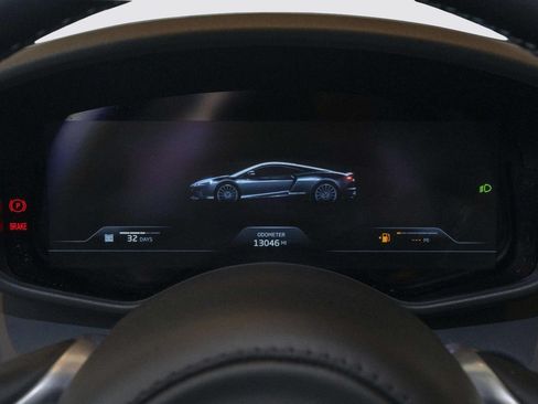 Used 2023 McLaren GT RWD image 23