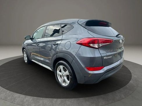 Used 2017 Hyundai Tucson SE image 7