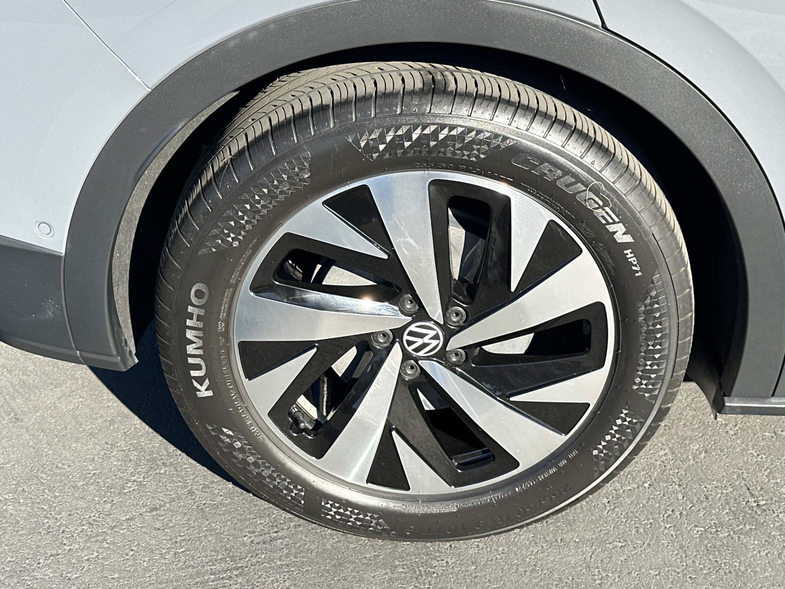 Certified 2023 Volkswagen ID.4 Pro RWD image 6