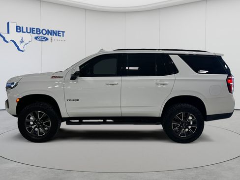 Used 2021 Chevrolet Tahoe Z71 w/ Luxury Package AWD/4WD image 8