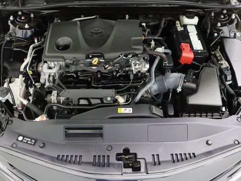 Used 2023 Toyota Camry SE image 35