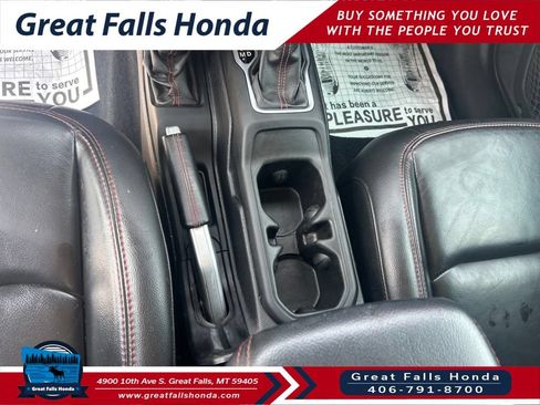 Used 2020 Jeep Gladiator Rubicon w/ Advanced Safety Group AWD/4WD image 16