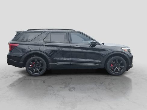 Used 2021 Ford Explorer ST w/ ST Street Pack AWD/4WD image 9