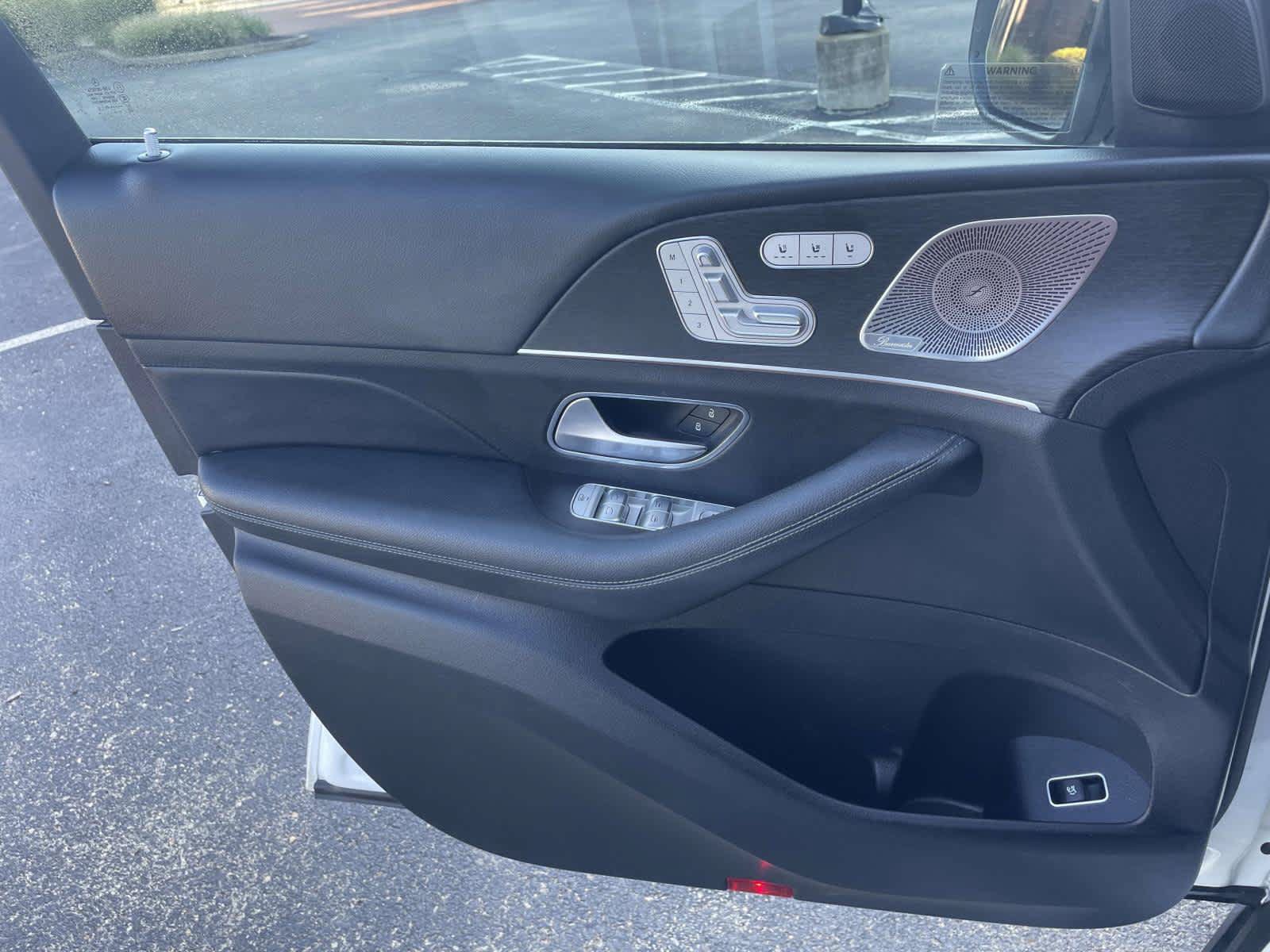 Used 2021 Mercedes-Benz GLS 450 4MATIC image 35