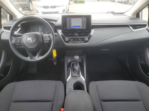 Used 2024 Toyota Corolla LE image 9