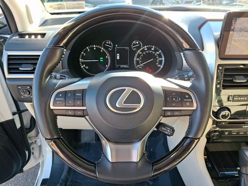 Used 2023 Lexus GX 460 Premium w/ Premium Package AWD/4WD image 20