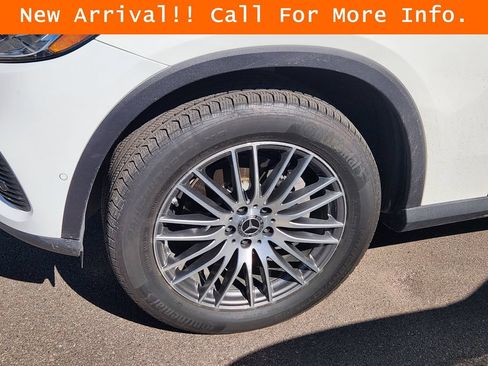 Used 2025 Mercedes-Benz GLC 300 image 6