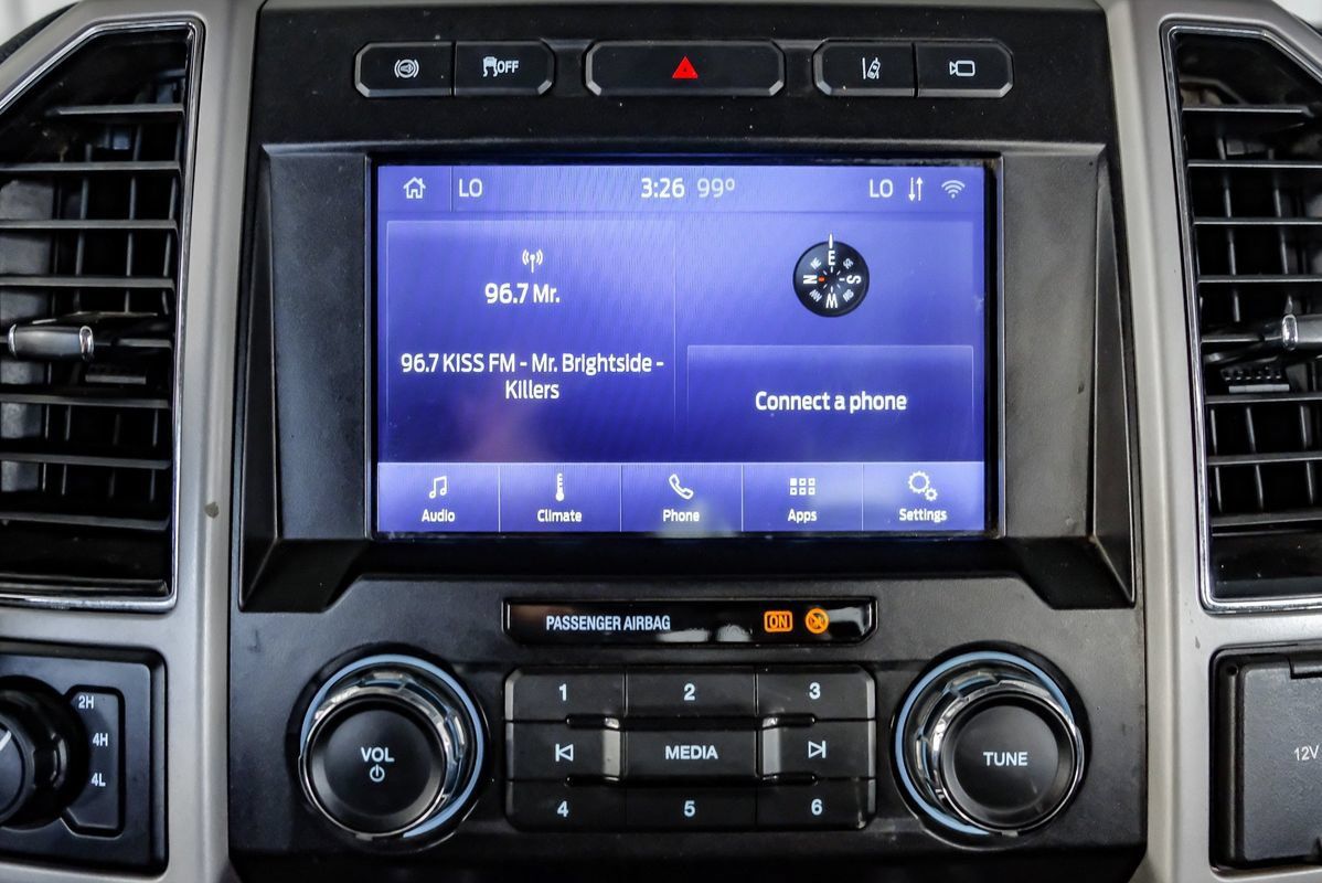 Used 2020 Ford F350 Lariat w/ Chrome Package AWD/4WD image 27