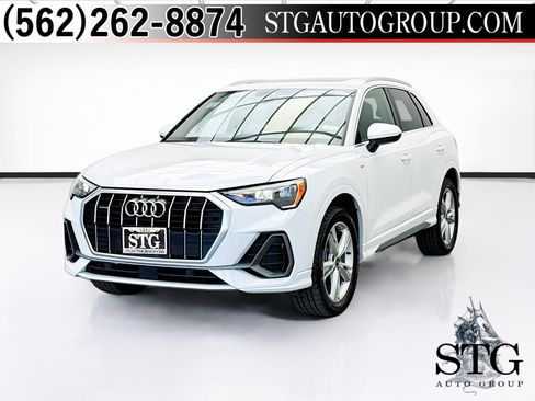 Used 2021 Audi Q3 2.0T Premium w/ Convenience Package AWD/4WD image 1