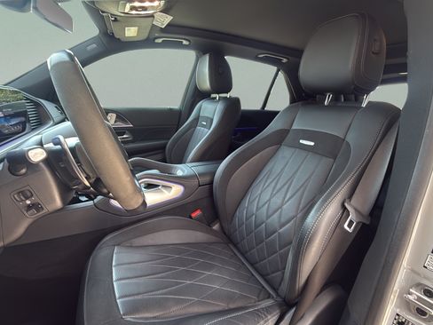 Used 2024 Mercedes-Benz GLE 53 AMG 4MATIC image 9